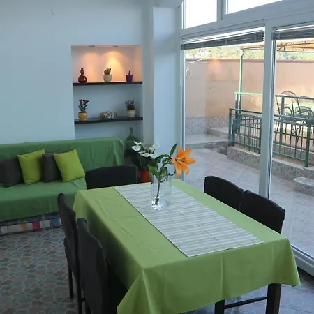 Komel Ii 奥帕提亚