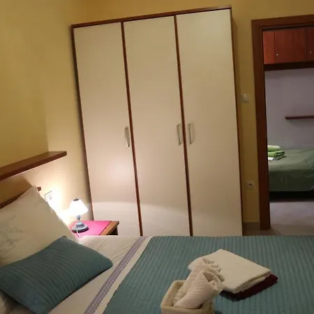 Komel Ii Apartment