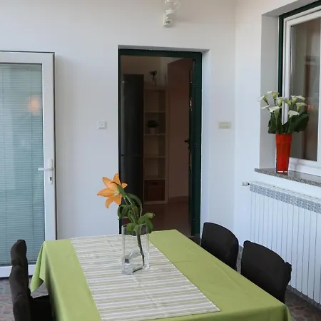 Komel Ii 奥帕提亚