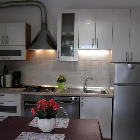 Apartment Komel Ii *