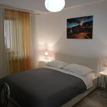 Komel Ii Apartment