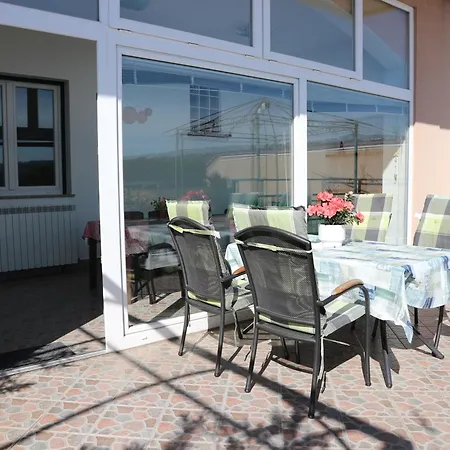 Apartmán Komel Ii *