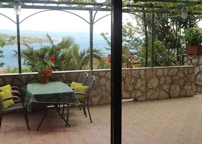 Komel Ii Apartamento