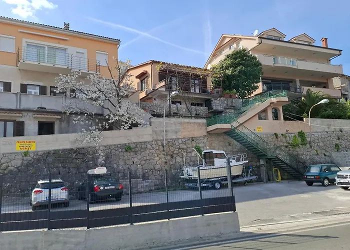 Komel Ii Apartamento