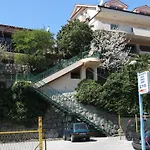 Apartament Komel Ii *