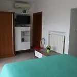 Apartament Komel Ii *