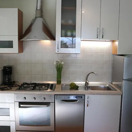 Apartman Komel Ii *