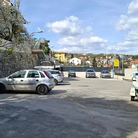 Komel Ii Apartment *