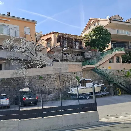 Komel Ii Appartamento