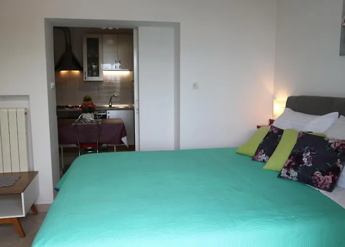 Komel Ii Apartment *