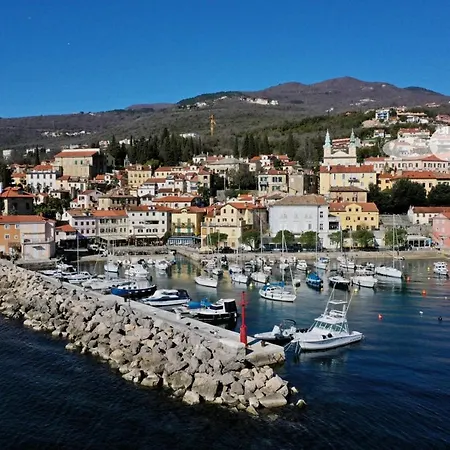 Apartment Komel Ii *