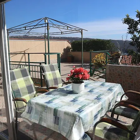 Apartment Komel Ii *